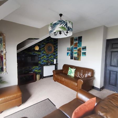 Апартаменти Palm Cove Bundoran Luxurious Sea View Balcony Free Wifi Netflix Sleeps 5 Екстер'єр фото